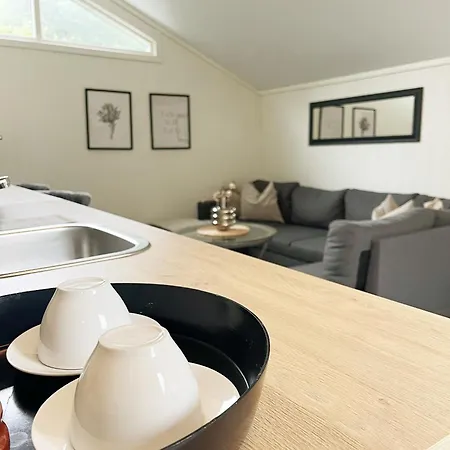 Brightside * كريستينساند